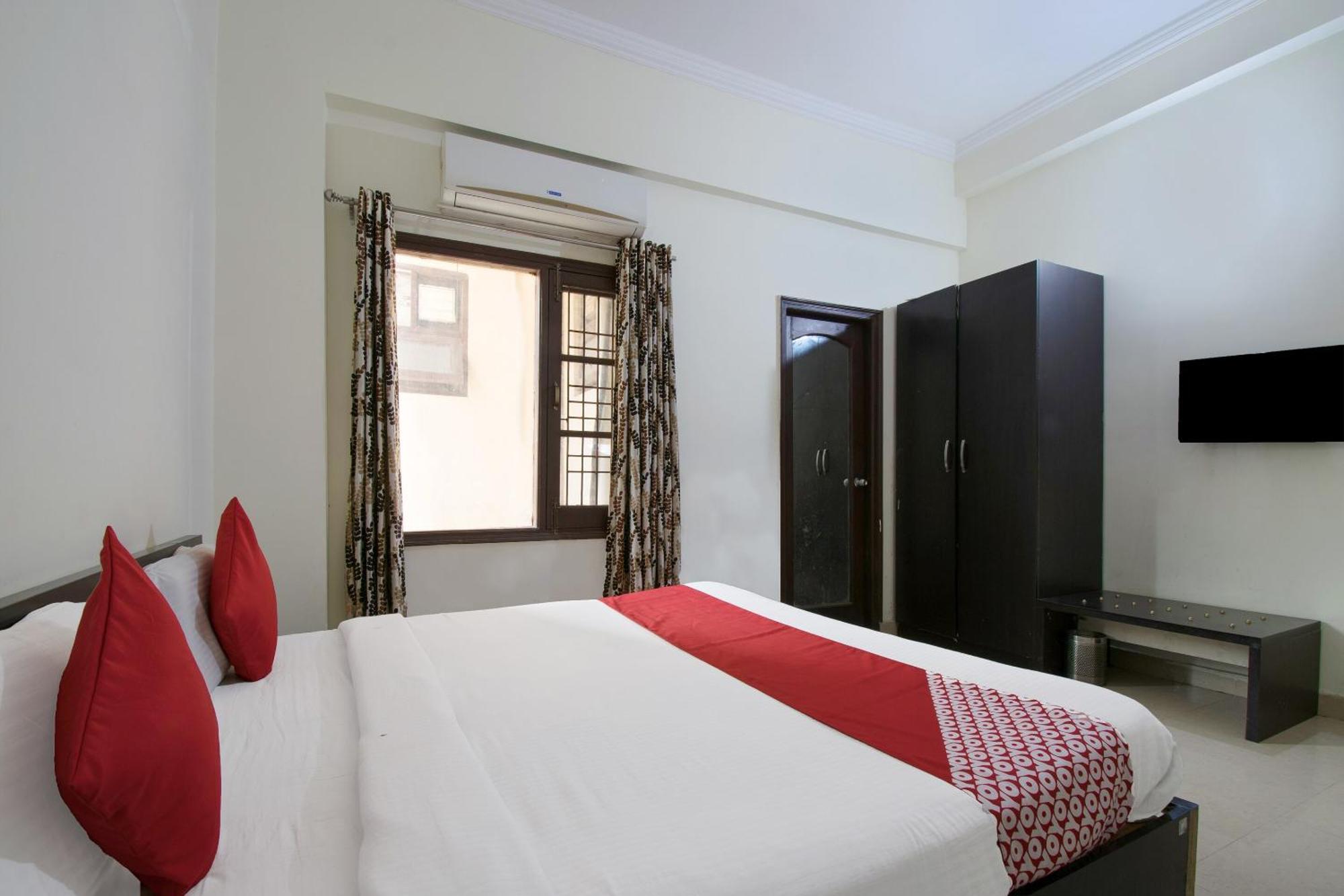 Oyo Hotel Triund Regency Katra  Exterior photo
