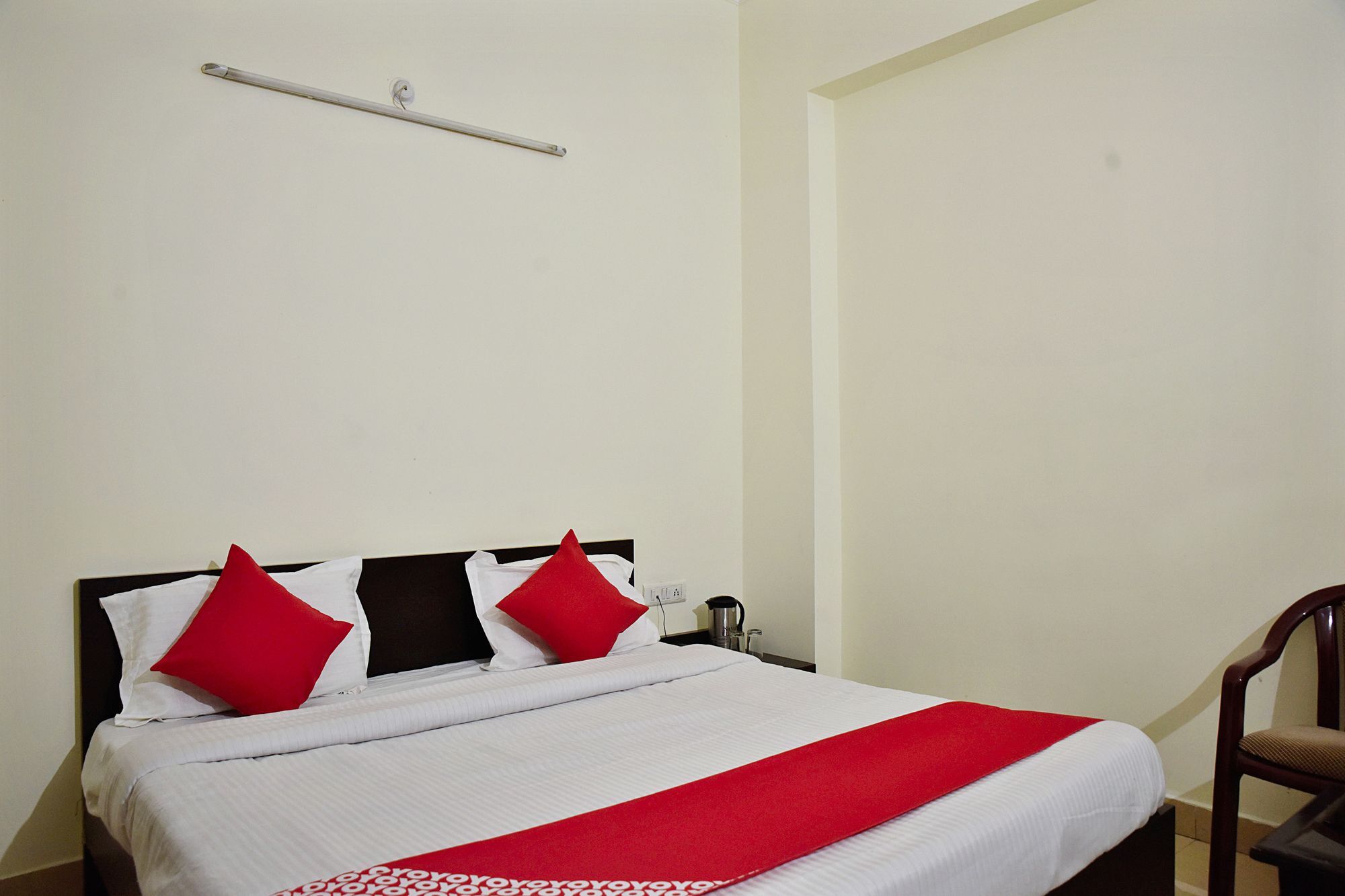 Oyo Hotel Triund Regency Katra  Exterior photo